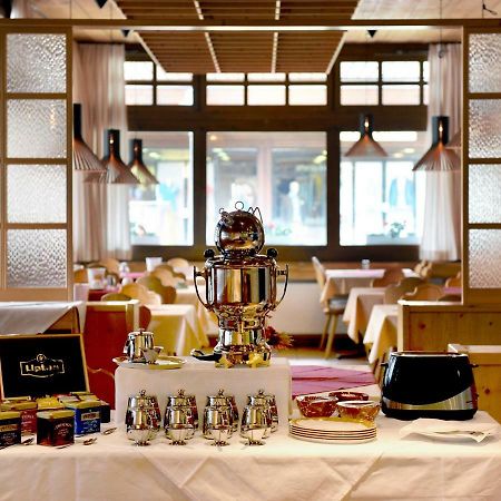 Hotel Krone Budget Lenk Ngoại thất bức ảnh